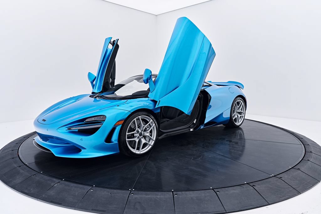 Used 2025 McLaren 750S Spider RWD image 27