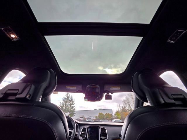 Used 2017 Volvo XC90 T8 Excellence image 23