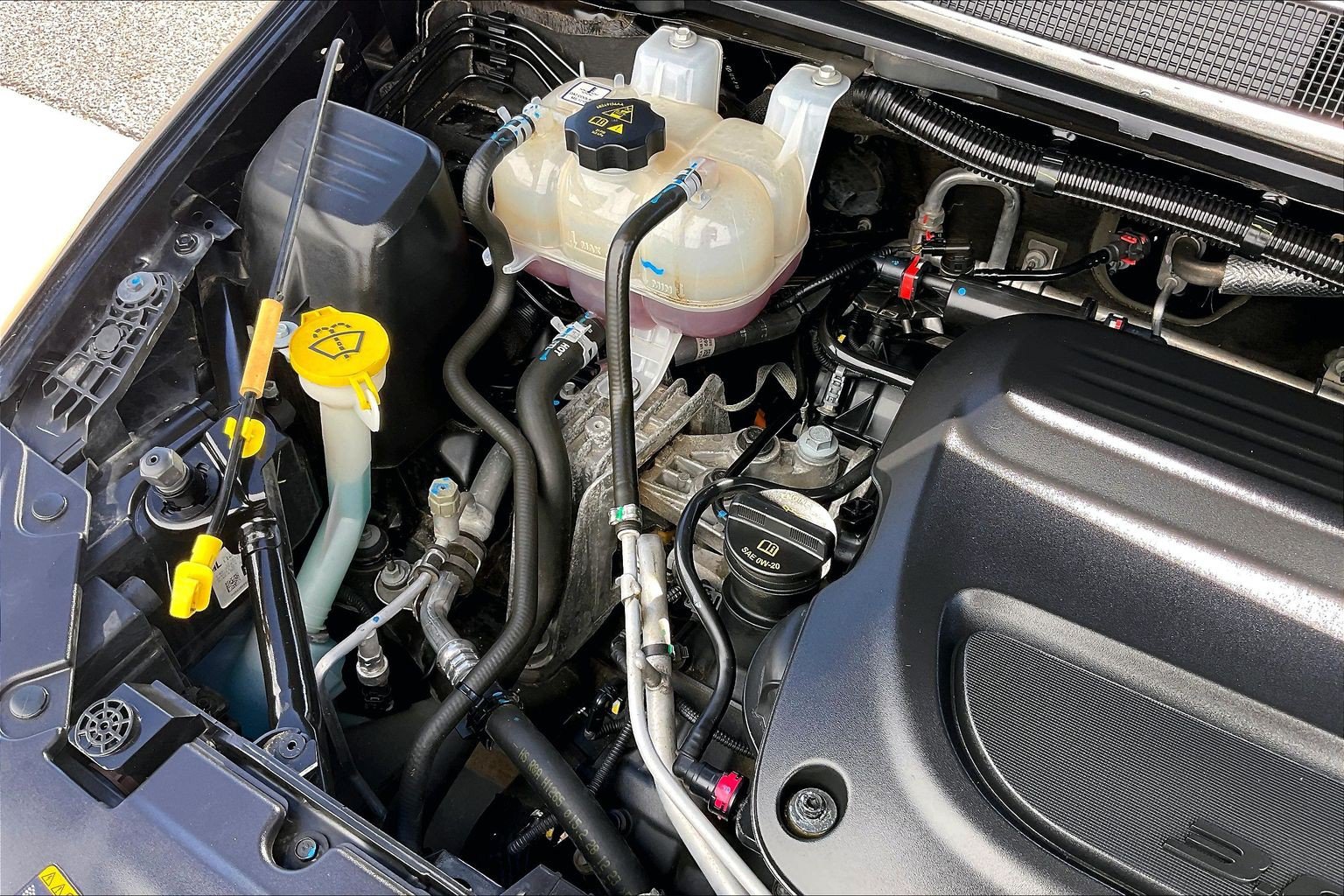 Used 2024 Chrysler Pacifica Touring-L FWD image 36