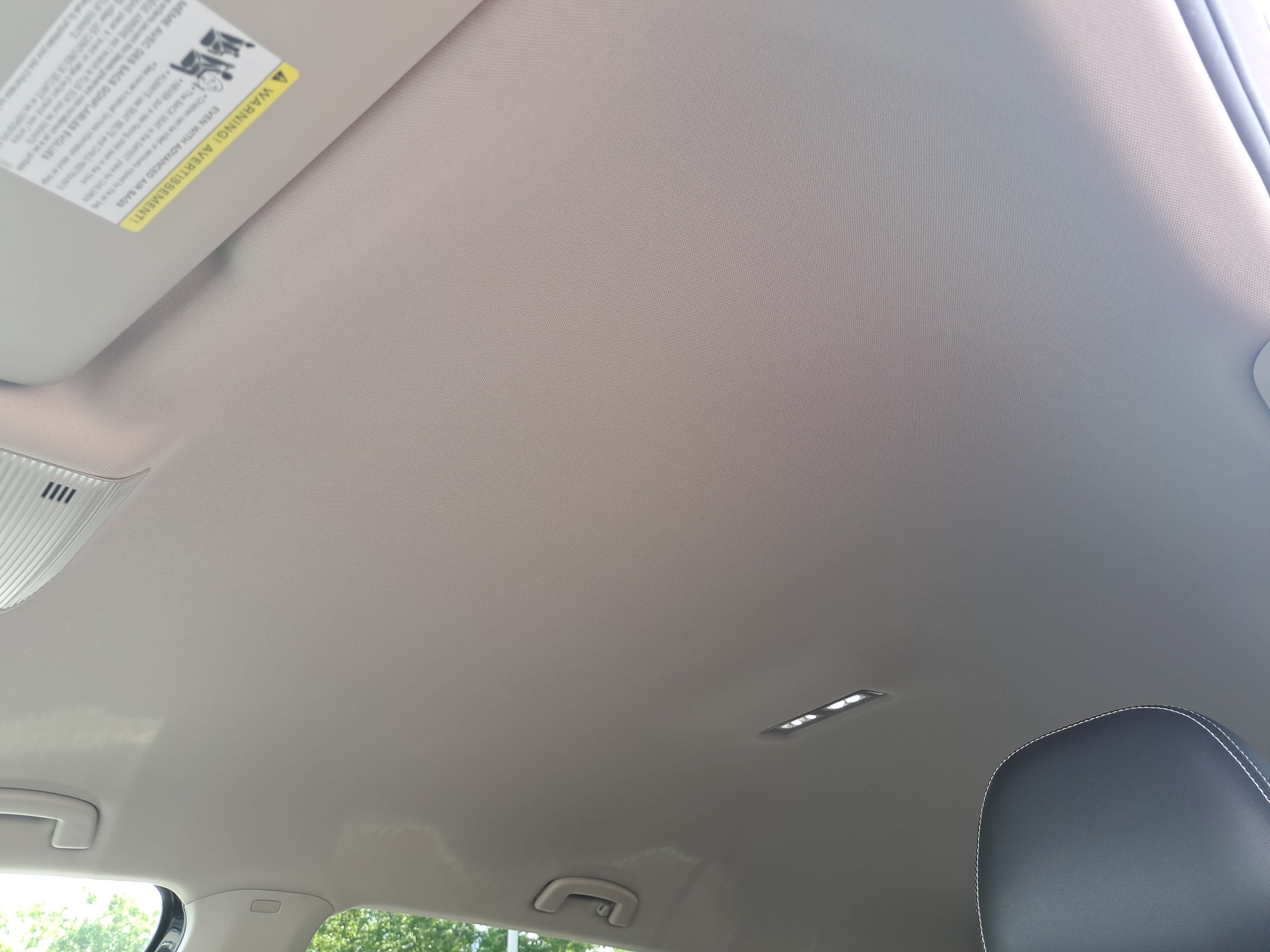 Certified 2024 Volkswagen Atlas SE FWD image 30