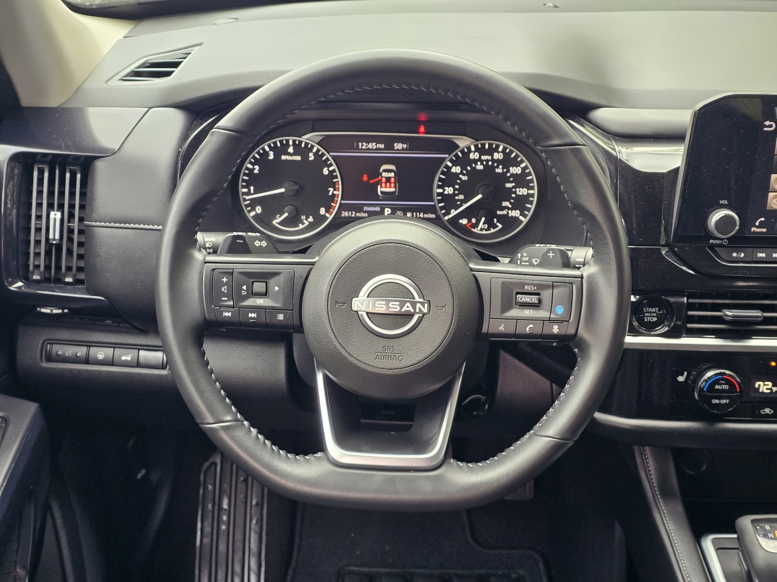 Used 2025 Nissan Pathfinder SV w/ SV Premium Package FWD image 15