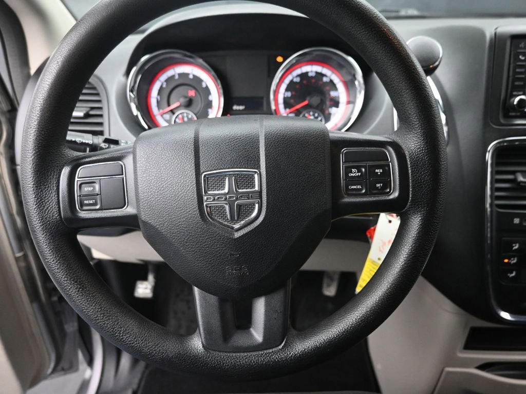 Used 2019 Dodge Grand Caravan SE image 15