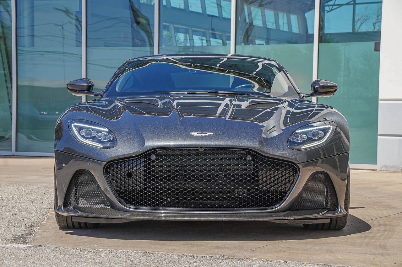 Used 2019 Aston Martin DBS Superleggera image 7