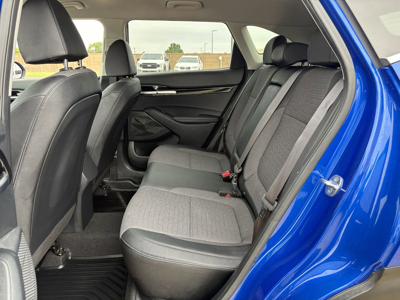 Used 2021 Kia Seltos S FWD image 26