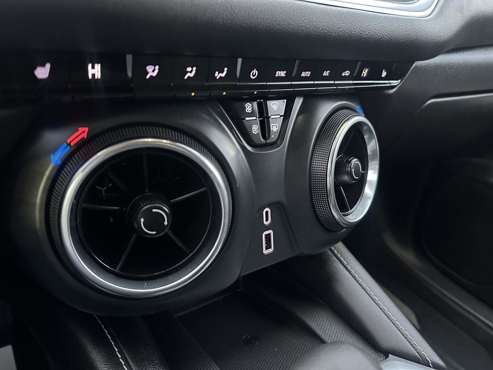 Used 2023 Chevrolet Blazer LT w/ Convenience Package image 28