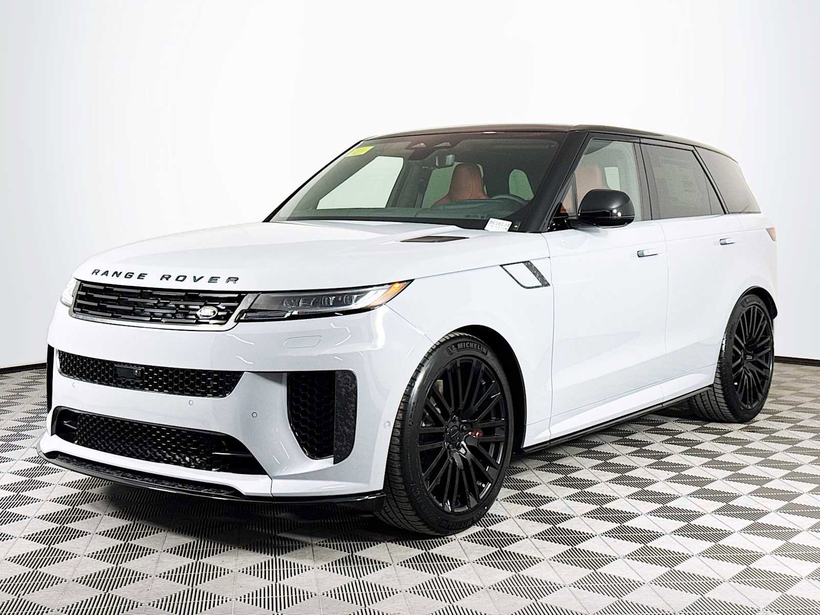 New 2026 Land Rover Range Rover Sport SV video 1
