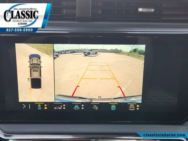 Used 2023 GMC Sierra 1500 AT4 w/ AT4 Premium Package AWD/4WD image 18