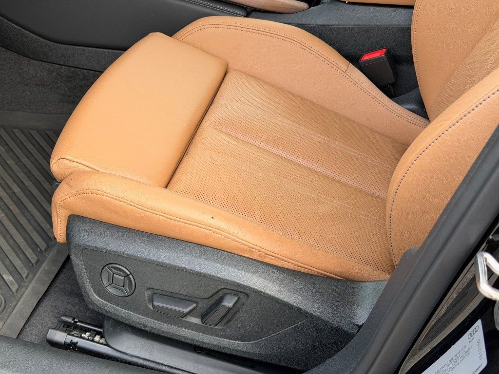 Used 2025 Audi A5 2.0T Premium Plus w/ Premium Plus image 24