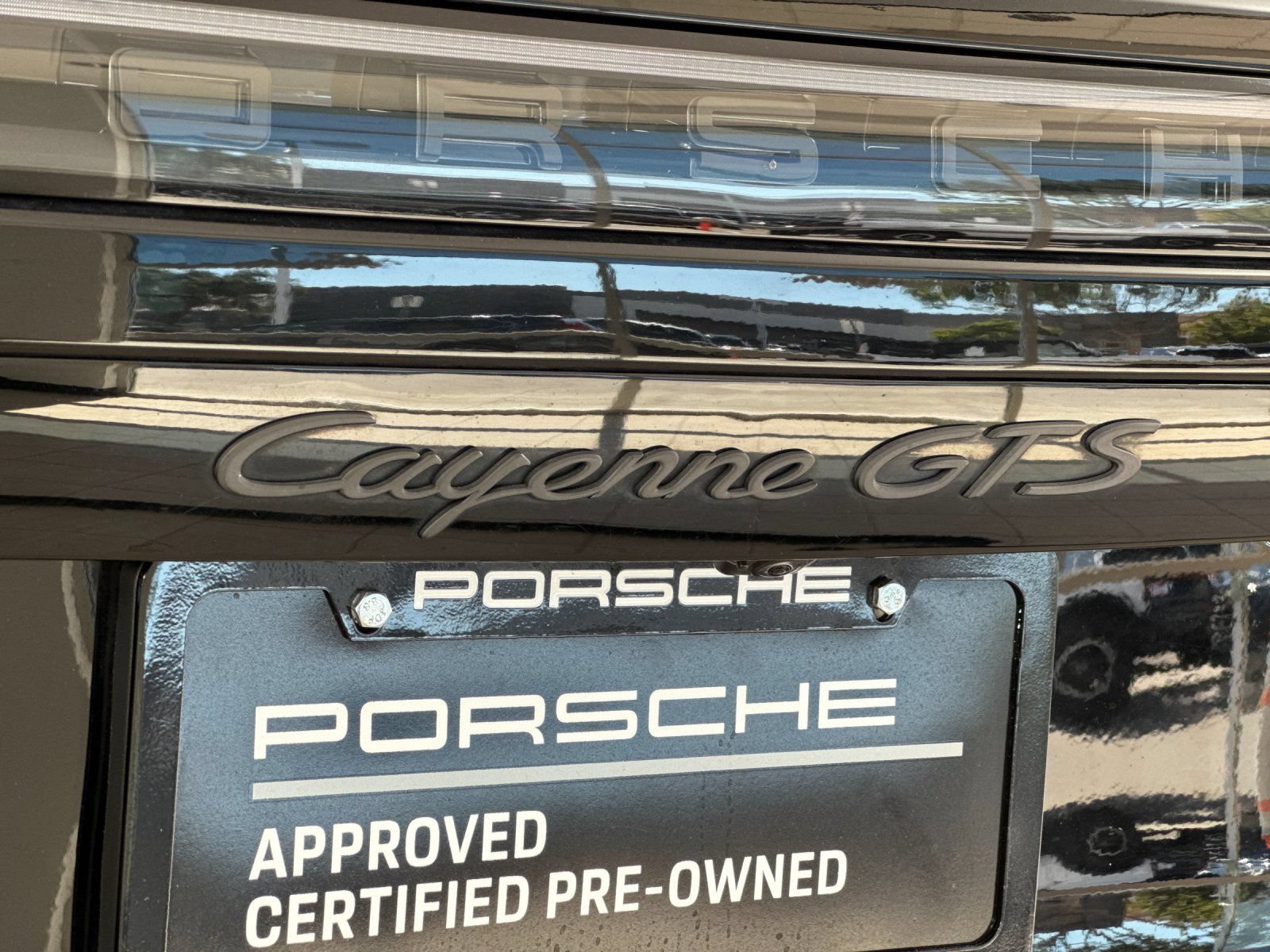 Certified 2023 Porsche Cayenne GTS AWD/4WD image 28
