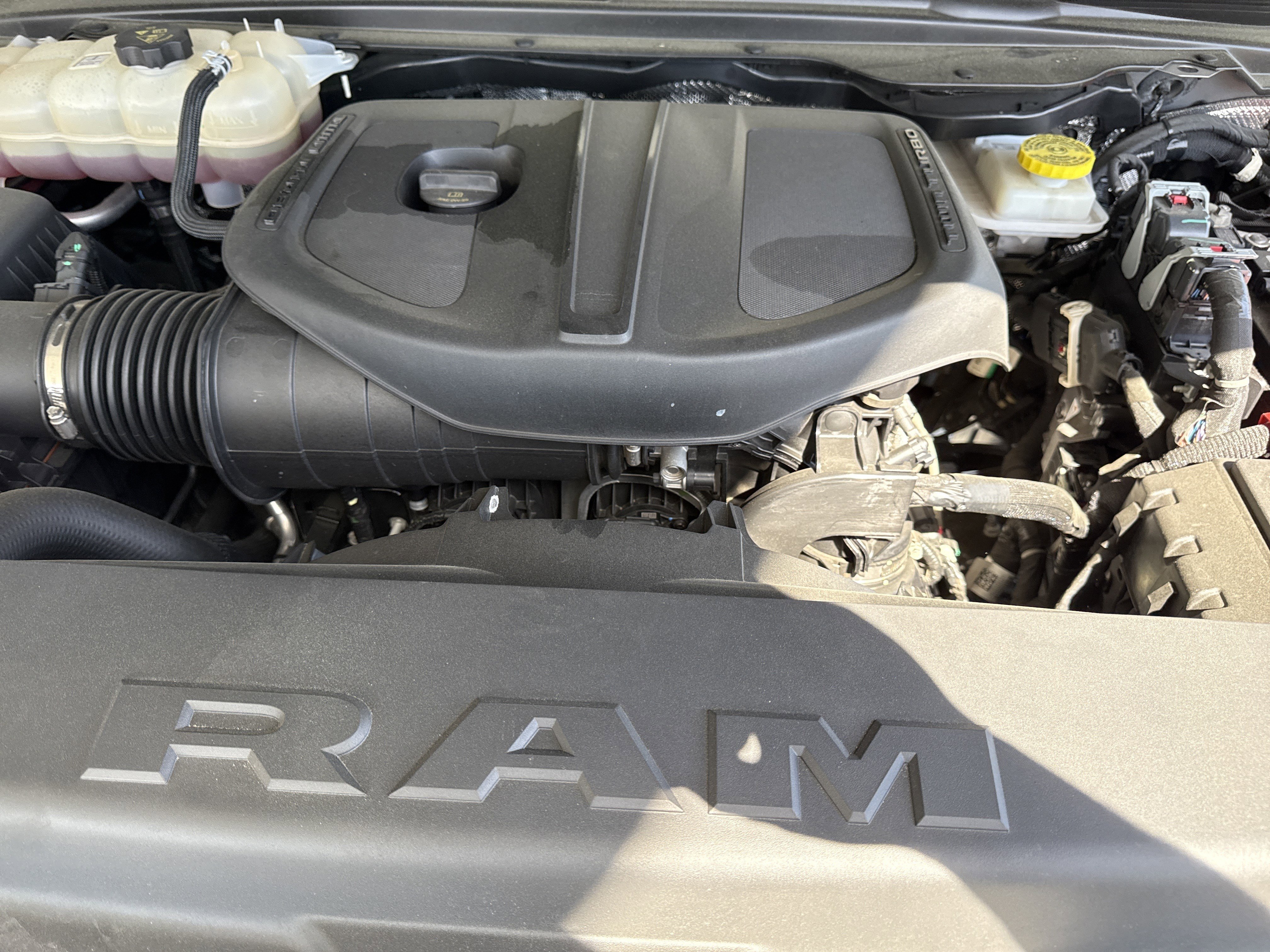 Used 2025 RAM 1500 Big Horn AWD/4WD image 32