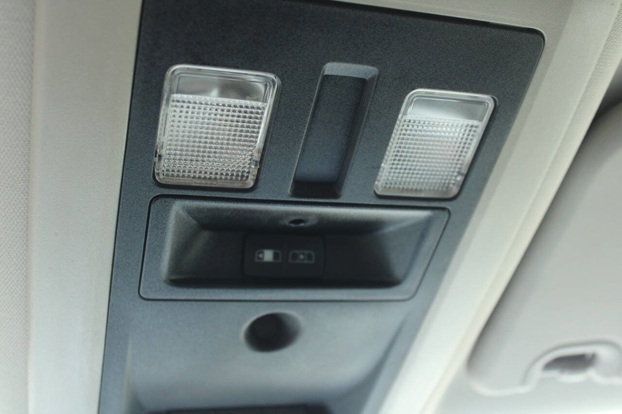 Used 2009 Dodge Ram 1500 Truck SLT w/ Lone Star Regional Pkg image 29