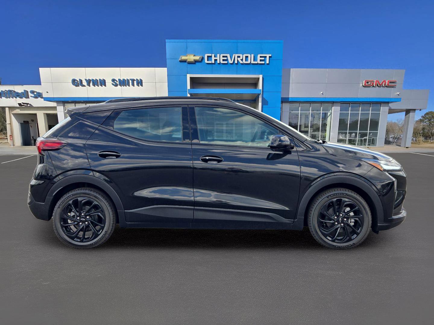 New 2027 Chevrolet Bolt RS w/ Technology Package FWD image 4