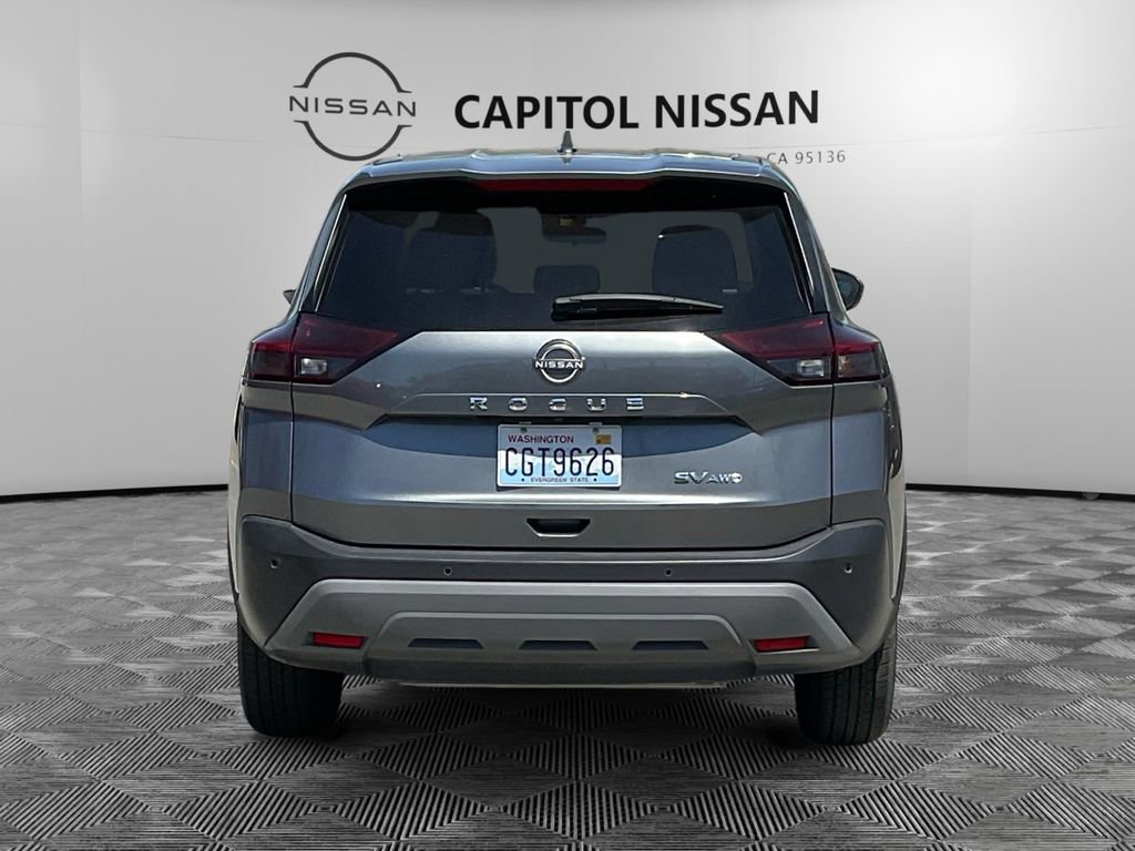 Used 2023 Nissan Rogue SV image 6