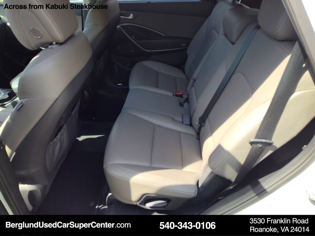 Used 2018 Hyundai Santa Fe SE FWD image 13