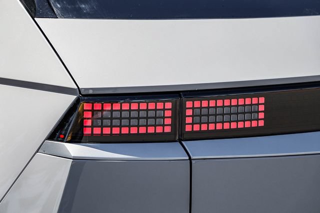 New 2026 Hyundai Ioniq 5 SEL RWD image 10
