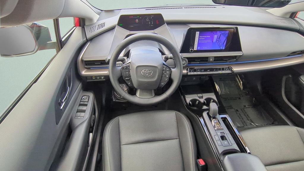 Used 2024 Toyota Prius XLE image 19