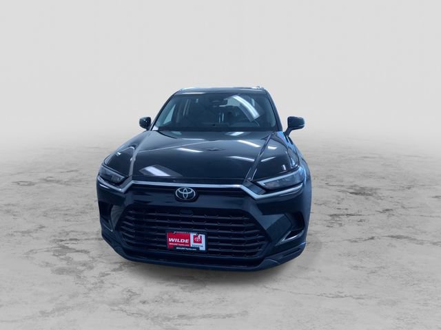 Used 2025 Toyota Grand Highlander AWD image 4