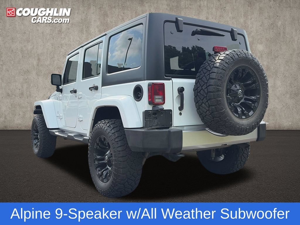 Used 2017 Jeep Wrangler Unlimited Sahara w/ Connectivity Group AWD/4WD image 6