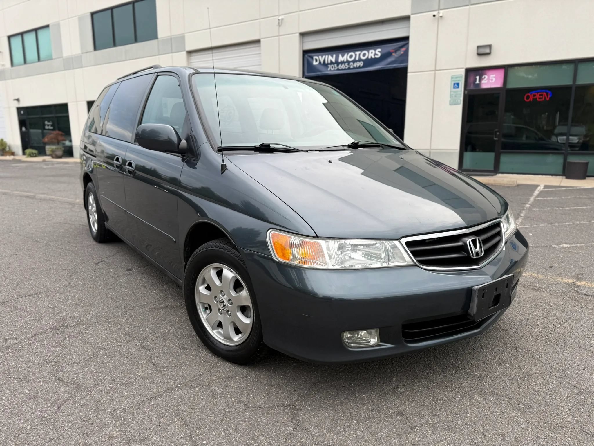 Used 2003 Honda Odyssey EX-L image 2
