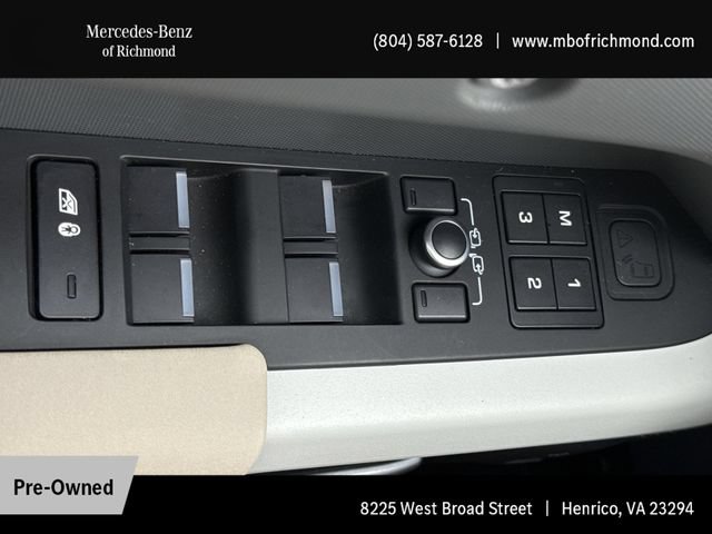 Used 2022 Land Rover Defender 110 X-Dynamic SE AWD/4WD image 22
