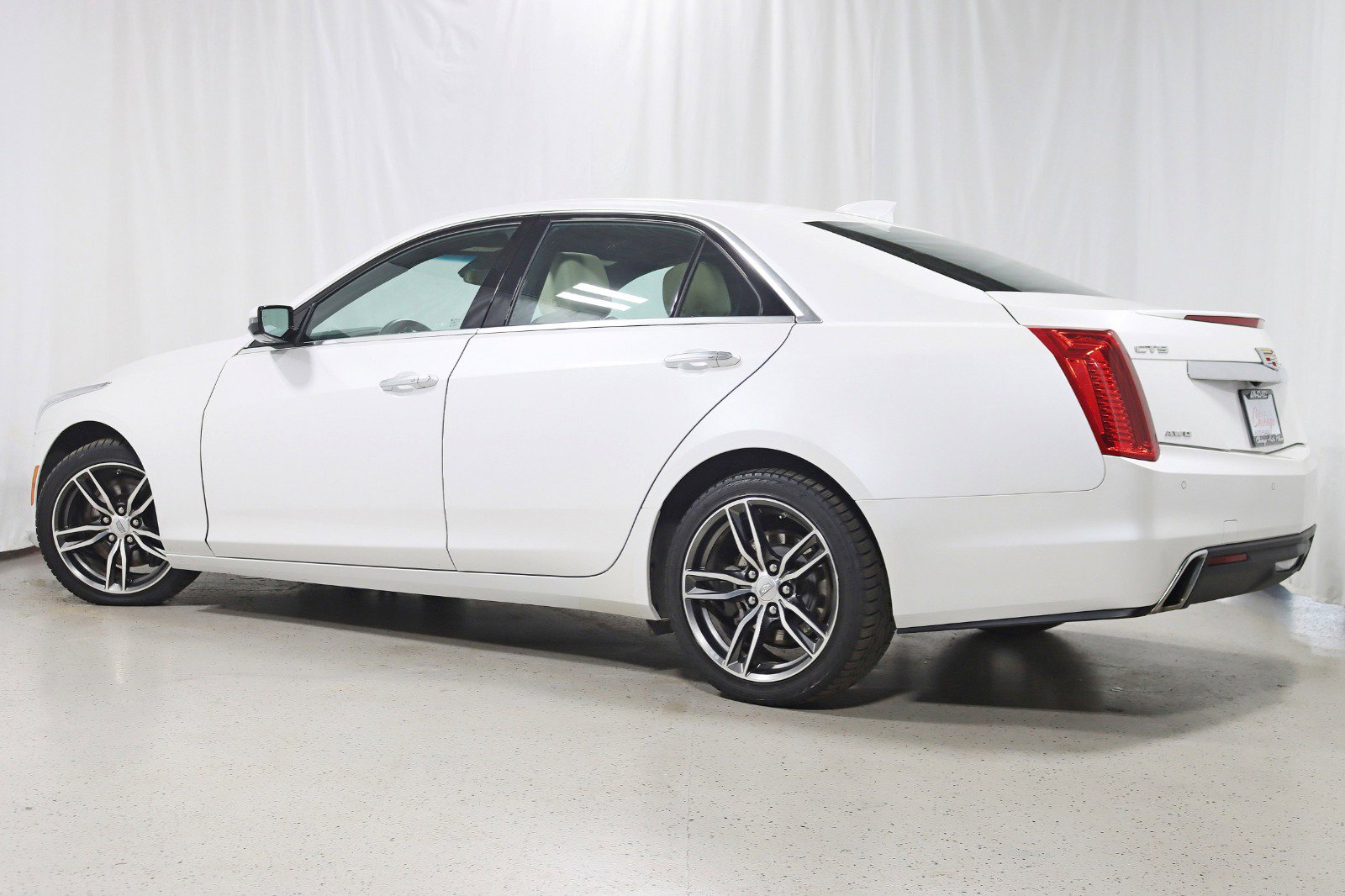Used 2018 Cadillac CTS Luxury image 9