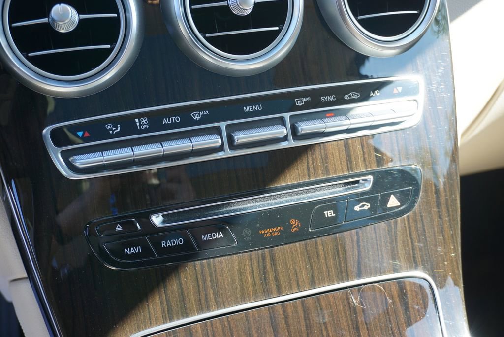 Used 2019 Mercedes-Benz GLC 300 image 36