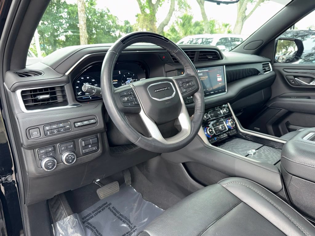 Used 2023 GMC Yukon Denali w/ Denali Reserve Package AWD/4WD image 19