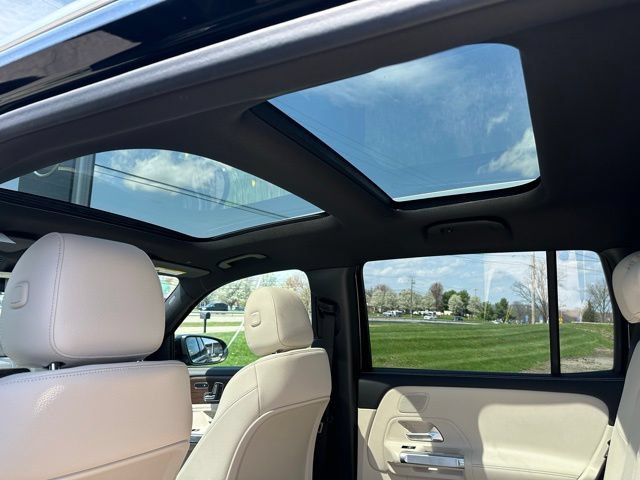 New 2026 Mercedes-Benz GLB 250 4MATIC image 39