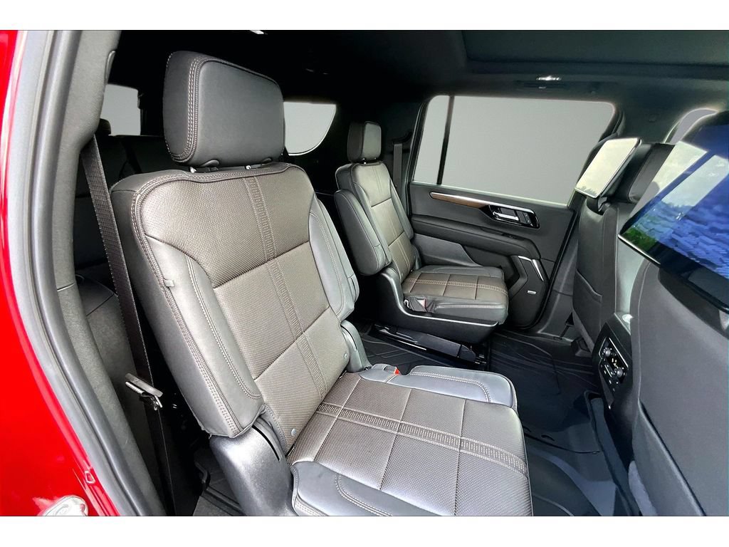 New 2026 Chevrolet Suburban High Country AWD/4WD image 44