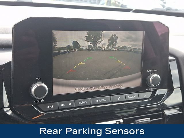 Used 2022 Nissan Pathfinder SV AWD/4WD image 11