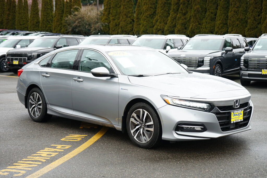 Used 2018 Honda Accord Touring image 4