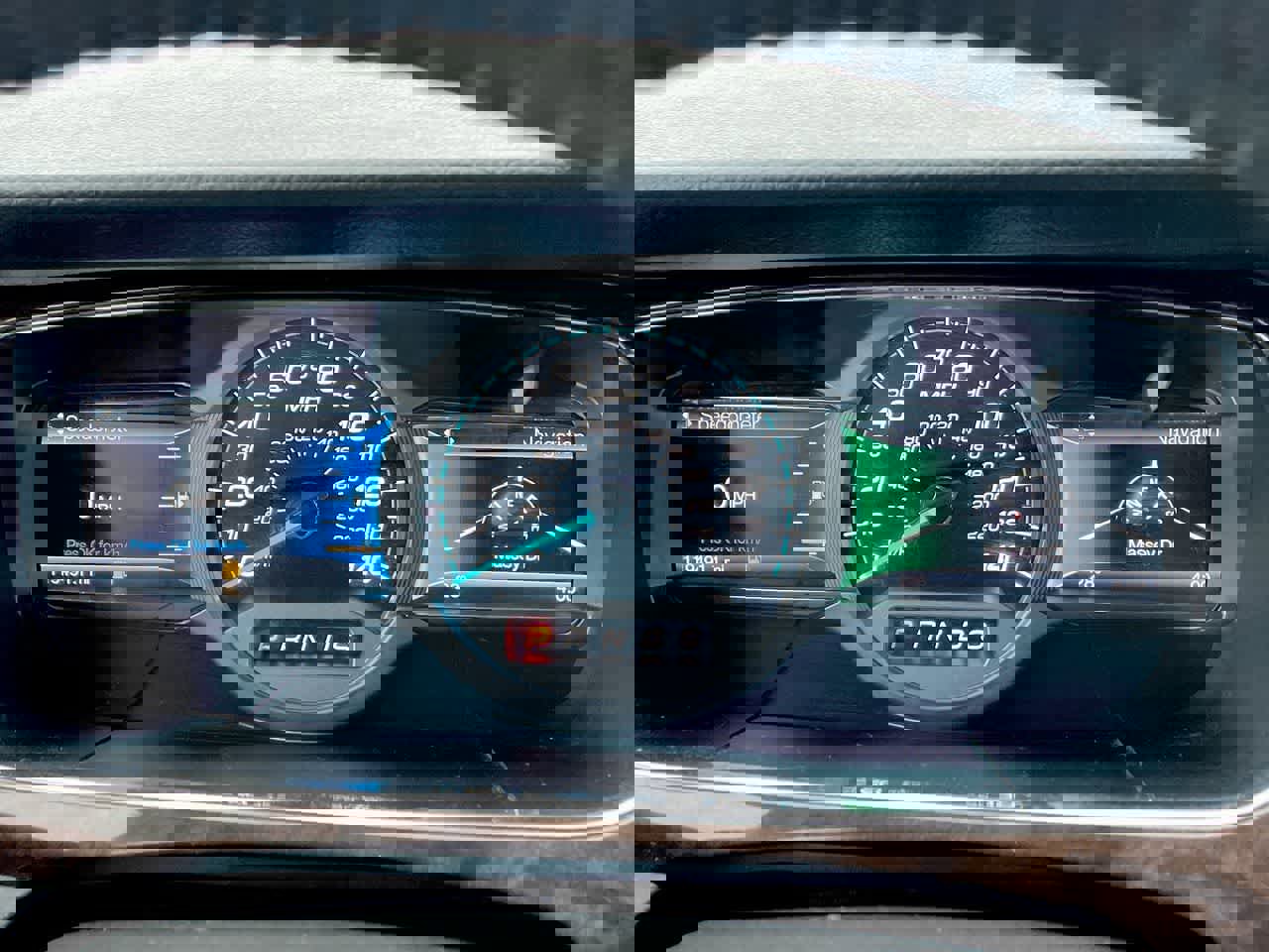 Used 2017 Ford Taurus Limited image 26