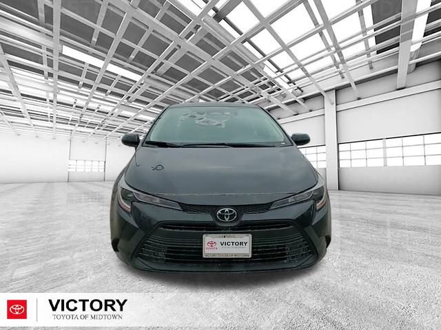 Used 2026 Toyota Corolla LE w/ LE Premium Package image 10