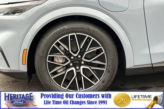 New 2025 Ford Mustang Mach-E Premium image 26