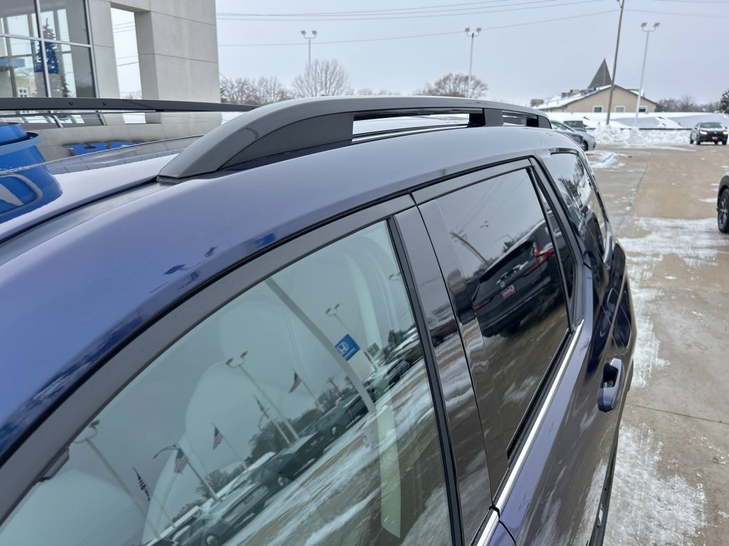 New 2025 Honda Pilot Touring image 6