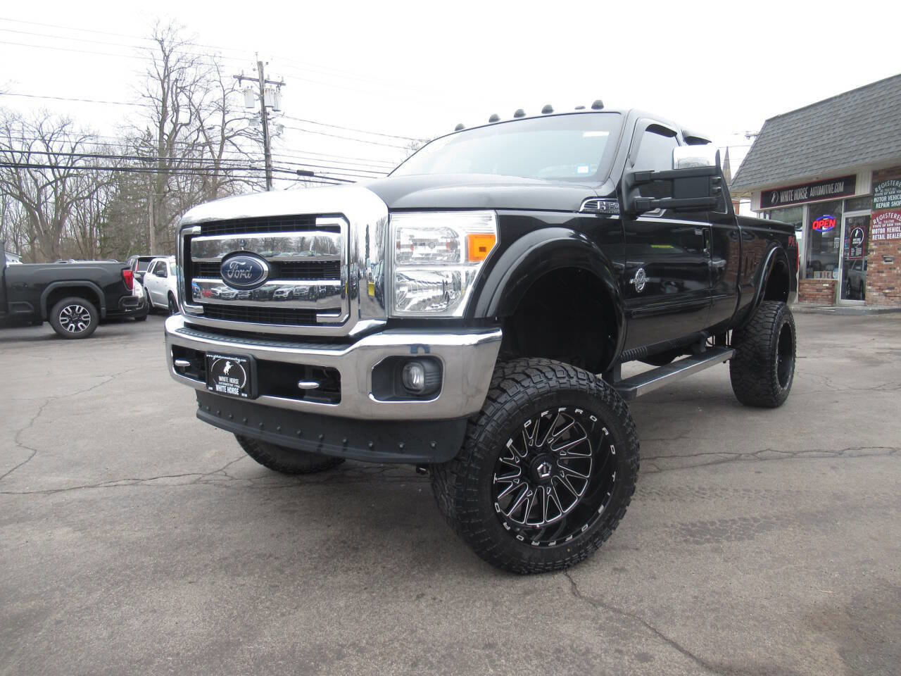 Used 2015 Ford F350 Lariat w/ Chrome Package image 33