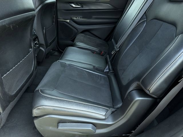 Used 2024 Jeep Grand Cherokee L Laredo image 20