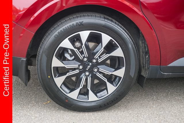 Certified 2024 Kia Carnival EX FWD image 10