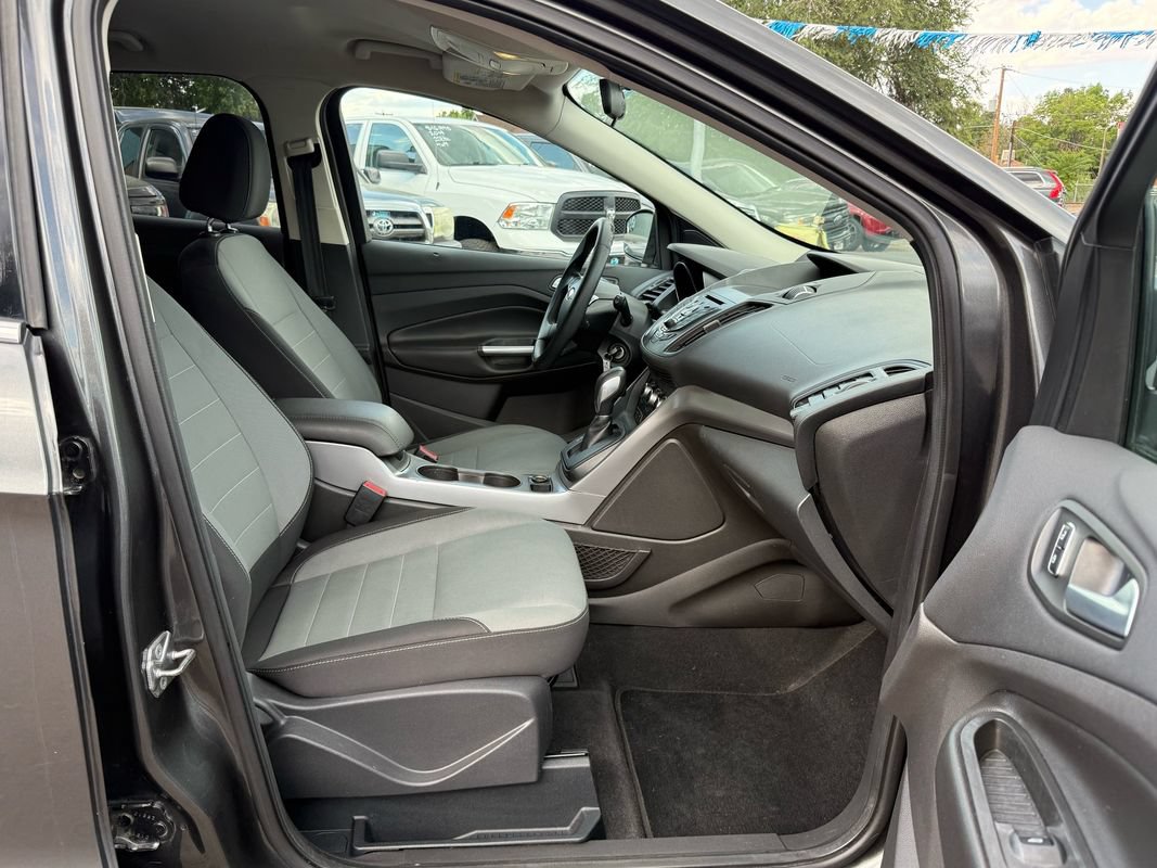 Used 2016 Ford Escape SE AWD/4WD image 5