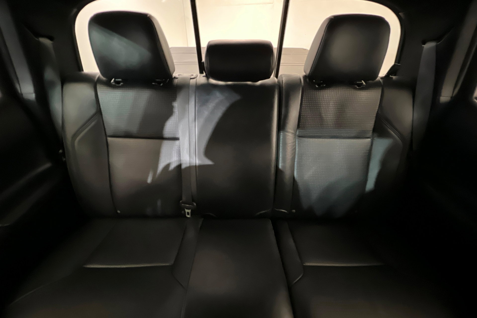 Used 2021 Toyota Tacoma Limited image 29