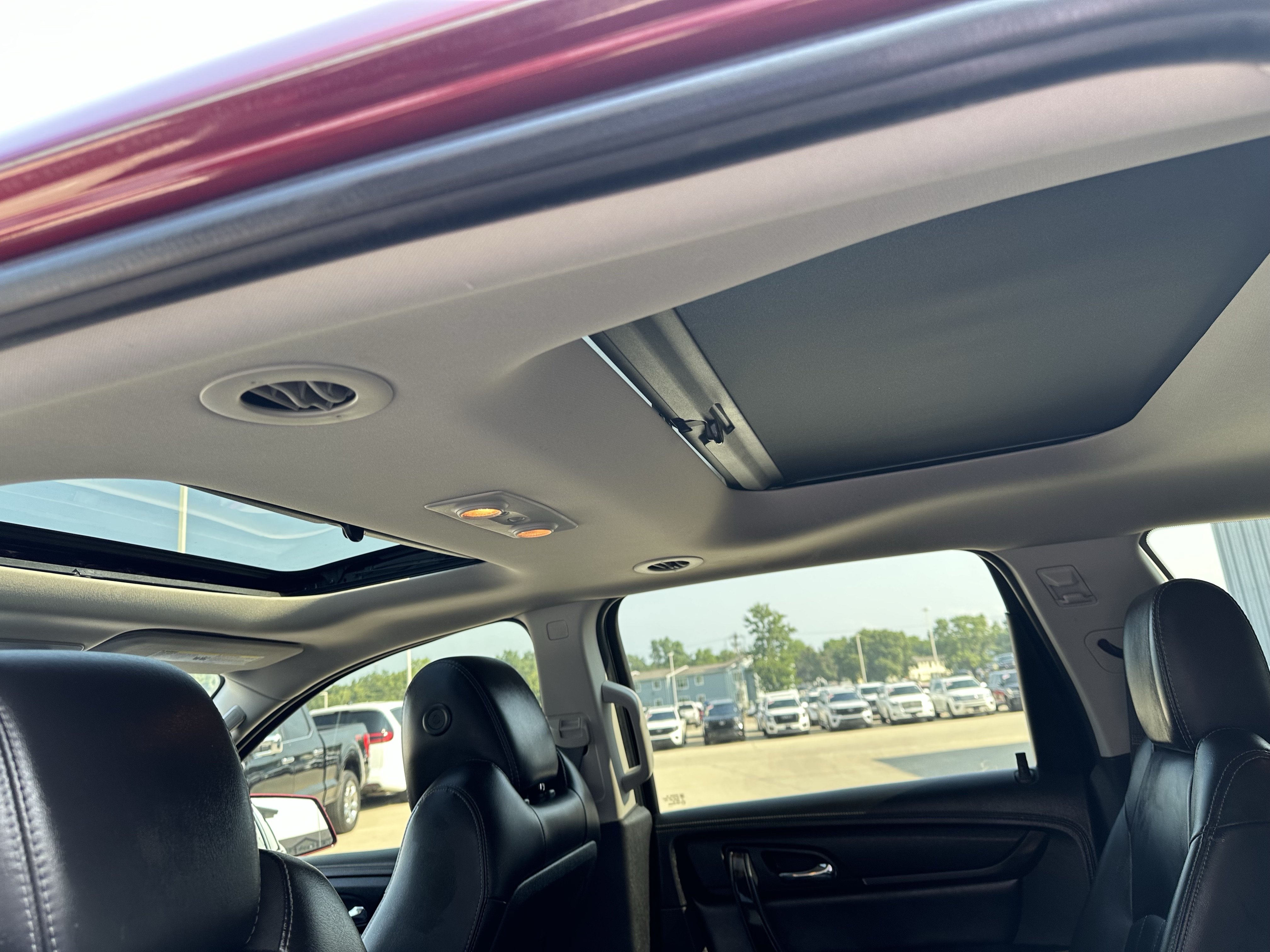 Used 2016 Chevrolet Traverse LTZ AWD/4WD image 10
