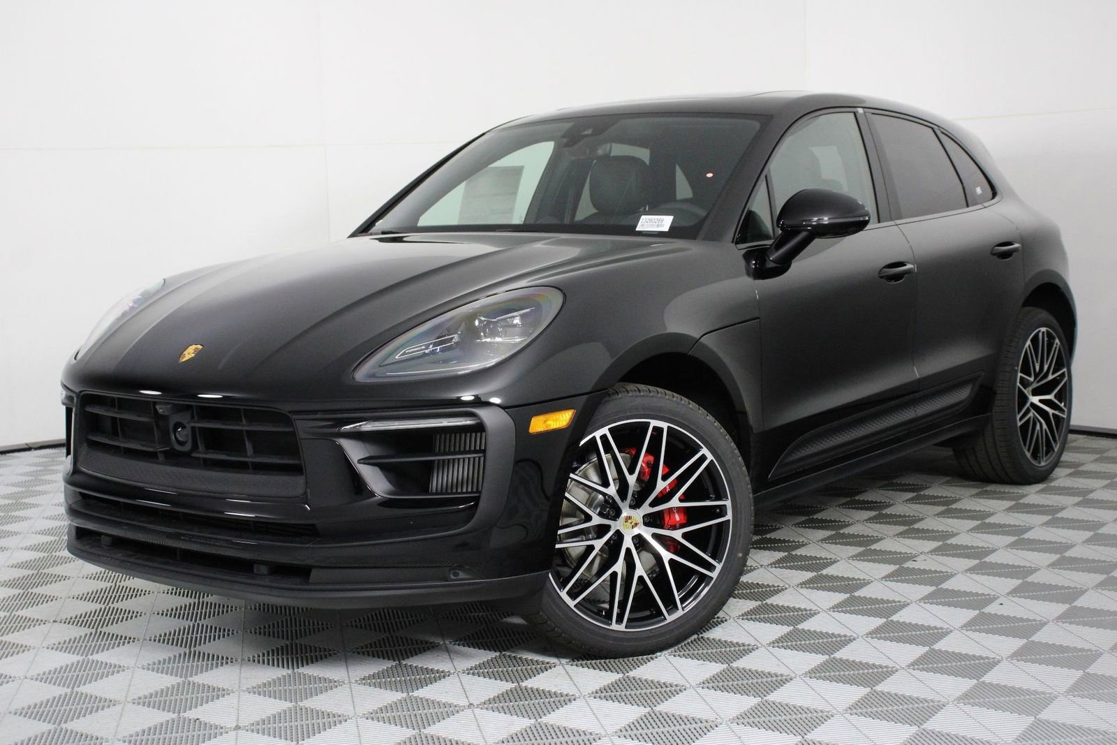 New 2026 Porsche Macan S AWD/4WD image 1
