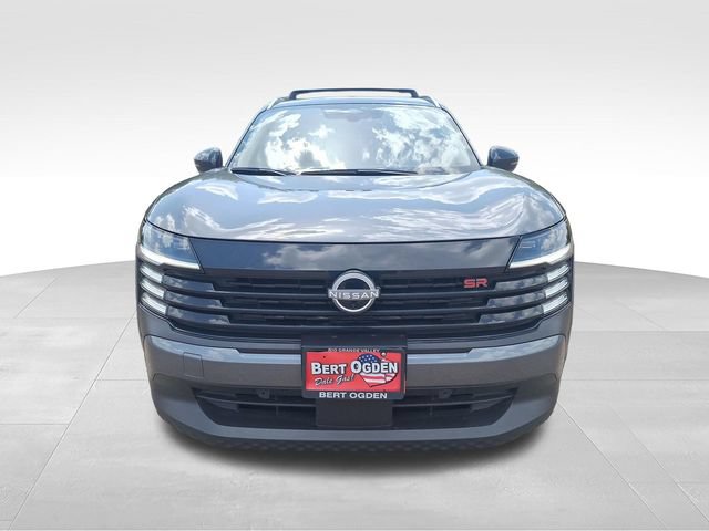 Certified 2025 Nissan Kicks SR FWD image 2