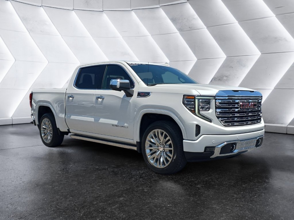 Used 2022 GMC Sierra 1500 Denali w/ Denali Reserve Package image 7