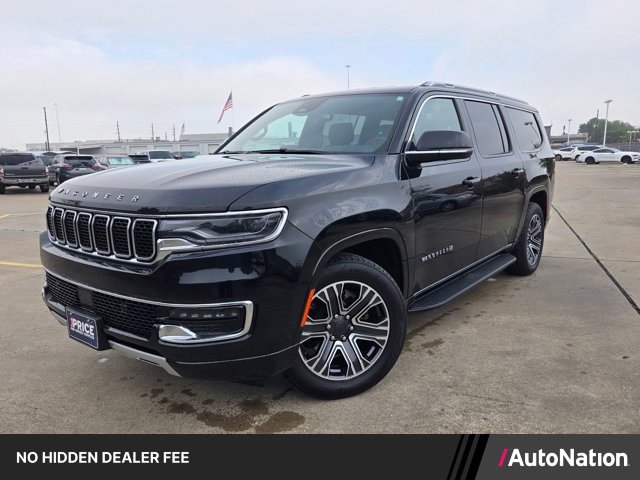 Used 2024 Jeep Wagoneer L Series II w/ Flexible Seating Group AWD/4WD image 1