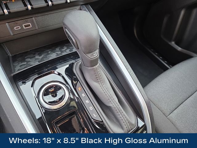 Used 2025 Chevrolet Colorado W/T w/ WT Custom Package image 19