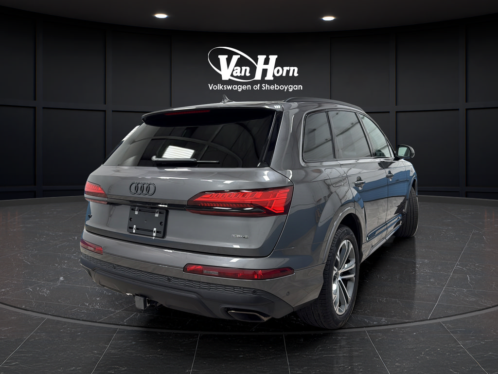 Used 2025 Audi Q7 2.0T Premium w/ Convenience Plus Package AWD/4WD image 7
