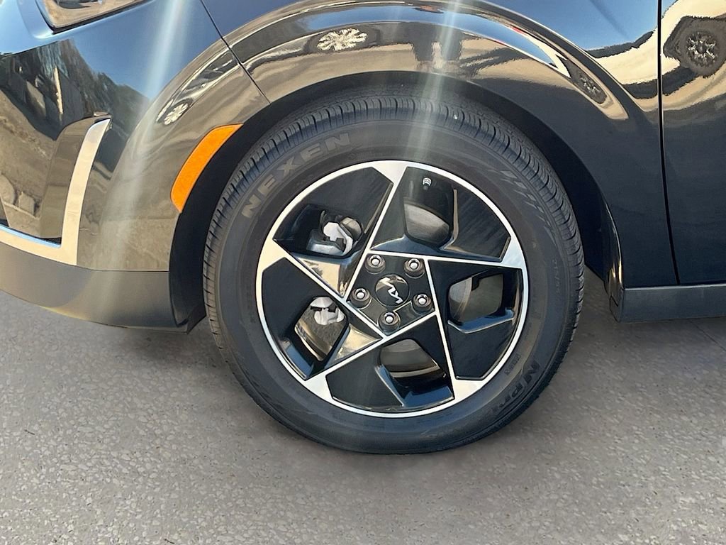 Certified 2023 Kia Soul EX image 29