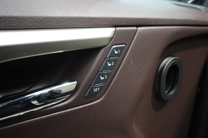 Used 2019 Lexus RX 350 AWD w/ Premium Package image 15