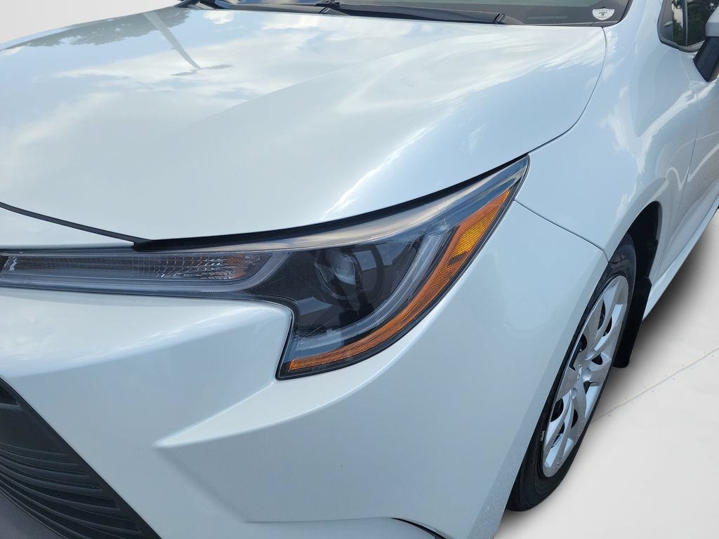 Certified 2025 Toyota Corolla LE FWD image 35